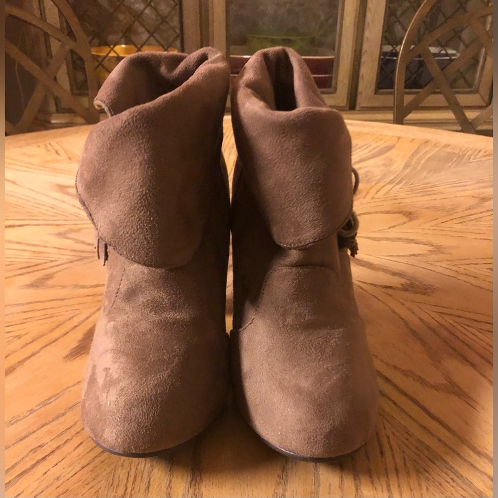 Etc! Short tan boots! M 7/8